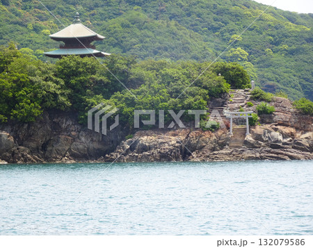 【鞆の浦】弁天島 仙酔島 弁天堂 (広島県福山市) 【鞆の浦】弁天島 仙酔島 弁天堂 (広島県福山市) 132079586