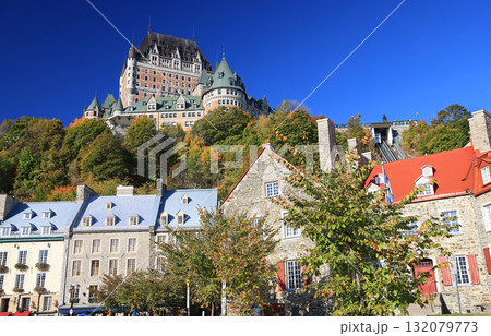 Quebec City skyline in autumn, Canada 132079773