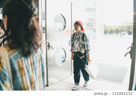 supporting my fave 132081232