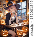 ハロウィンパーティーを楽しむ女性 132081849