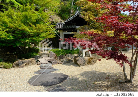 宇治の琴坂石門 132082669