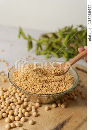 大豆のミンチと野菜(縦) 大豆のミンチと野菜(縦) 132086446