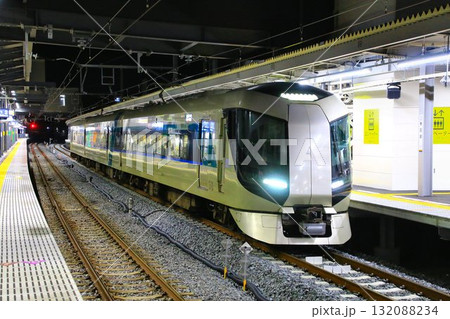 今や稀少な夜行列車・下町『浅草』から『尾瀬』へ… 【尾瀬夜行2345】 今や稀少な夜行列車・下町『浅草』から『尾瀬』へ… 【尾瀬夜行2345】 132088234