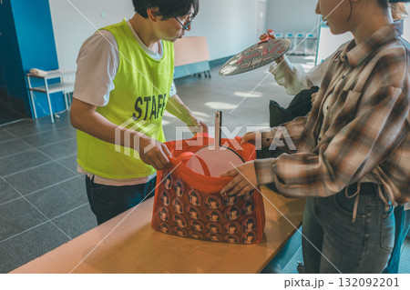 supporting my fave supporting my fave 132092201