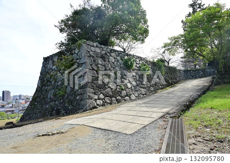 松坂城（三重県）助左衛門御門跡地の石垣 132095780