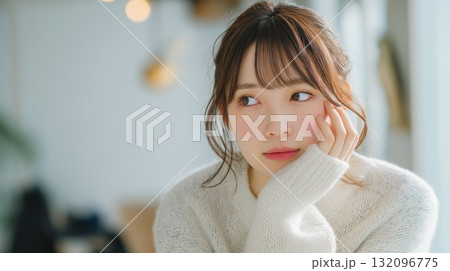 肌を気にする日本人女性 132096775