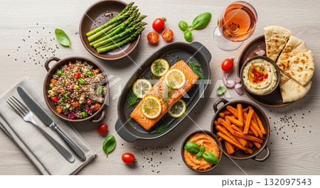 Inspirasi Sarapan Lezat dan Bergizi dengan Roti, Pancake, dan Buah Segar 132097543