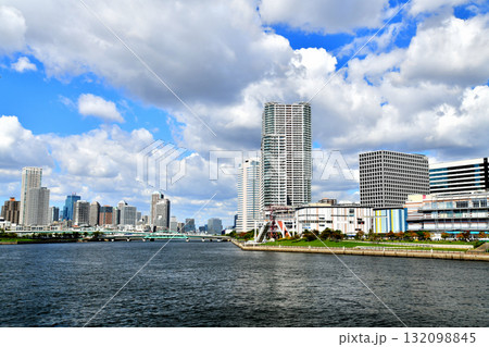 春海橋／晴海橋梁 (旧晴海鉄道橋)周辺を望む(東京都江東区)【2025.10】 132098845