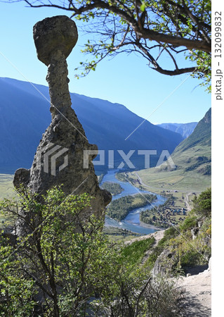 Stone mushrooms, geological formation in the Altai mountain region Stone mushrooms, geological formation in the Altai mountain region 132099832