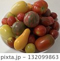 エアルームトマト 132099863