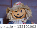 ハロウィンの飾りをつけたデコレーションの静物 ハロウィンの飾りをつけたデコレーションの静物 132101002