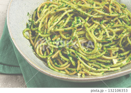 spaghetti with pesto sauce, homemade, no people, 132106353