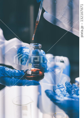 Researchers working in the clinical laboratory Researchers working in the clinical laboratory 132107871