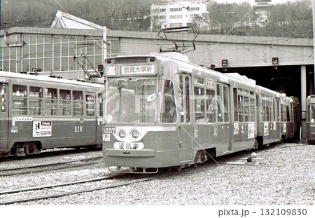路面電車の連接車　昭和50年　札幌市電　札幌市　北海道　記録写真 132109830