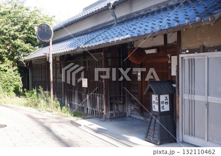 大阪府河内長野市の古い街並み 132110462