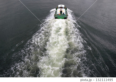 ボートの波紋 132111495