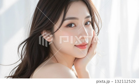 綺麗な女性のビューティーイメージ 綺麗な女性のビューティーイメージ 132112520