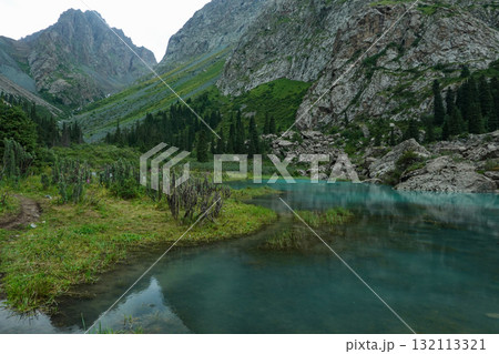 キルギス_アラ・キョリ湖-カラコル 132113321