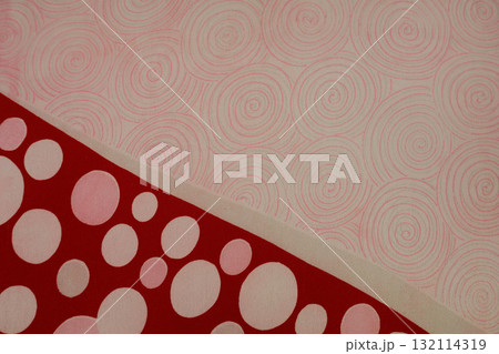 アンティークのモダンな着物生地 132114319