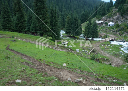 キルギス_Dzhetyoguz_Telety Camp-Kok Jaiyk Valley 132114371