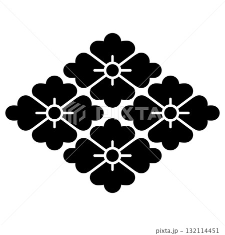 家紋です。四つ盛花菱といいます。 132114451