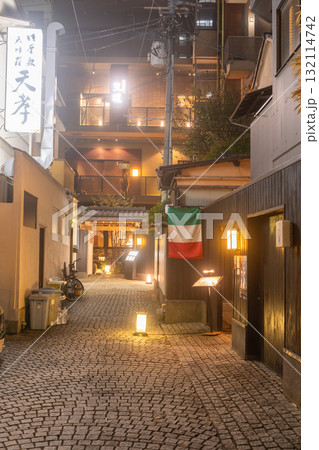 《東京都》神楽坂・かくれんぼ横丁 132114742