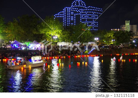 被爆80周年の灯籠流し 132115118