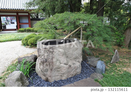 日王山阿遮長仙寺(にちおうざんあじゃいん) 杉並区 日王山阿遮長仙寺(にちおうざんあじゃいん) 杉並区 132115611