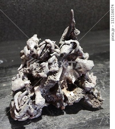 溶岩石筍 132116074