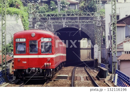 京急、700形728－798－797－727、戸部－日ノ出町、1982年6月5日 132116196