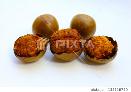 Luo Han Guo or Siraitia grosvenorii, Monk fruit Luo Han Guo or Siraitia grosvenorii, Monk fruit 132116730