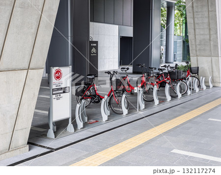 シェアサイクルのサイクルポート（東京都港区） 132117274