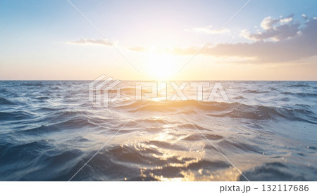 黄金色に染まる海原/心洗われる朝の風景 132117686
