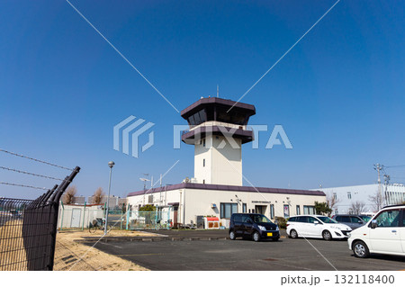 調布飛行場の管制塔　東京都調布市西町 132118400