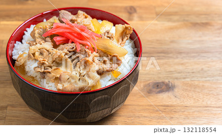 豚丼 132118554