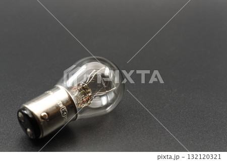 自動車用の電球 自動車用の電球 132120321