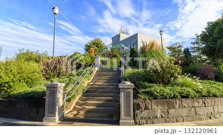 横浜市山手西洋館の横浜地方気象台 132120961