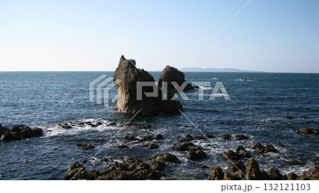 青空と海と奇岩と島と 132121103