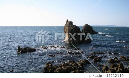 青空と海と奇岩と島と 132121104
