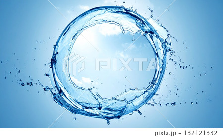 透明な水のしぶきが描く美しい円形デザイン 132121332