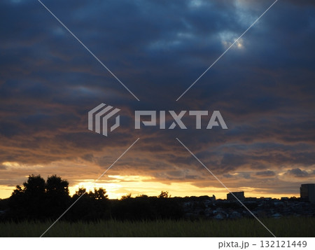 幻想的な夕景 幻想的な夕景 132121449