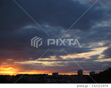 幻想的な夕景 幻想的な夕景 132121474