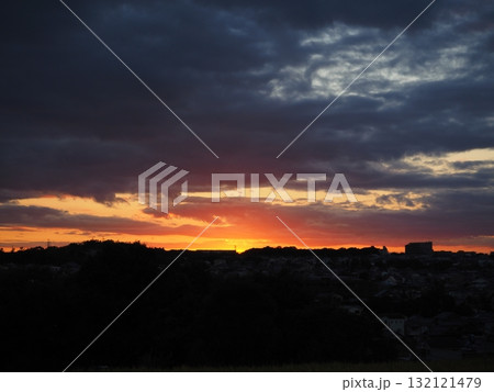 幻想的な夕景 幻想的な夕景 132121479