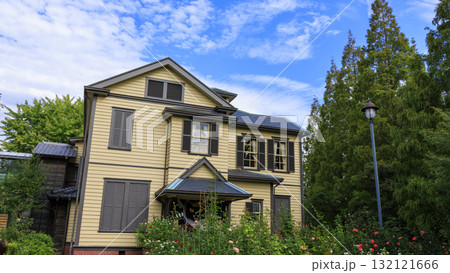 イタリヤ山庭園の秋 132121666