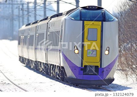 千歳線　島松ー北広島　JR北海道　キハ261系1000番台　ST-1204編成　スーパーとかち 132124079
