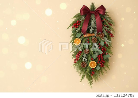 ナチュラルクリスマスリースと冬のインテリア装飾 ナチュラルクリスマスリースと冬のインテリア装飾 132124708