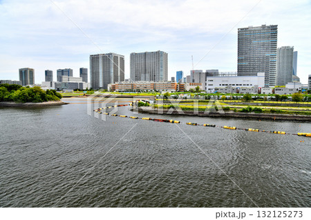 富士見橋／東雲運河よりURBAN SPORTS PARK方面を望む(東京都江東区)【2025.9】 132125273