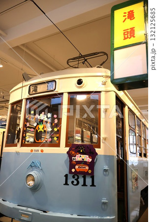 市電ハロウィン号2025(神奈川県横浜市磯子区滝頭3丁目) 市電ハロウィン号2025(神奈川県横浜市磯子区滝頭3丁目) 132125685