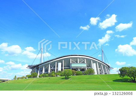 愛知県豊田市、豊田スタジアムの風景 132126008