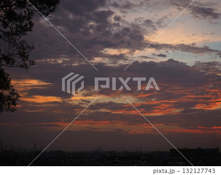 幻想的な夕景 幻想的な夕景 132127743